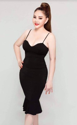 Phat 'sot' voi gu thoi trang nong bong, goi cam cua dien vien Le Giang-Hinh-6