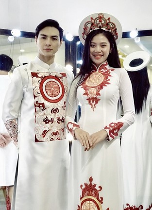 Vi sao Dong Nhi va cac sao Viet chuong ao dai trang cho le an hoi?-Hinh-11