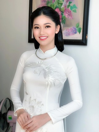 Vi sao Dong Nhi va cac sao Viet chuong ao dai trang cho le an hoi?-Hinh-6