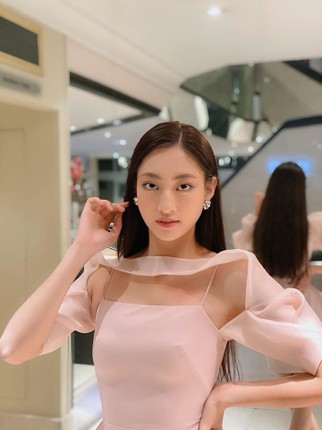 Hinh anh Luong Thuy Linh xuat hien tai Miss World 2019 nhu the nao?-Hinh-10