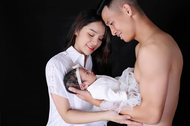 Ngam cac nhoc ti sieu dang yeu cua cau thu Viet-Hinh-2