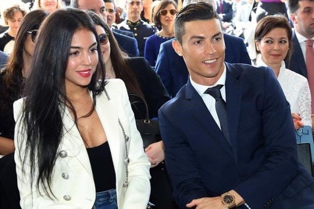 Ngam ve nong bong cua hon the Cristiano Ronaldo-Hinh-9