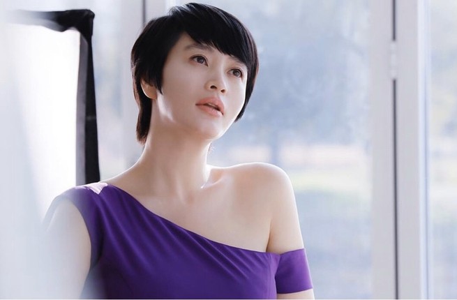 Ngam nhan sac khong tuoi va voc dang nong bong 'nu hoang sexy' Kim Hye Soo-Hinh-4