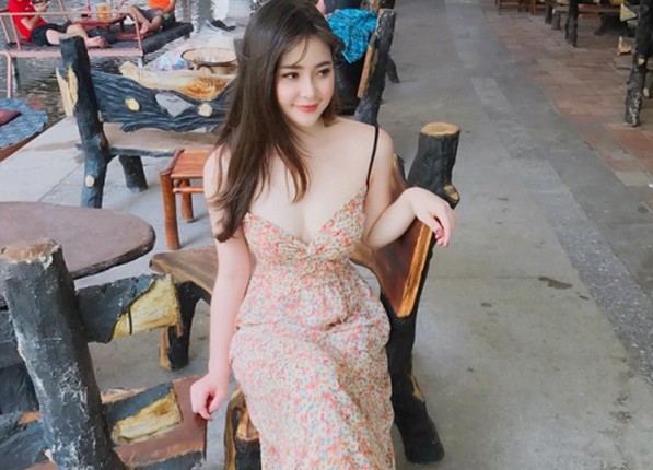 Gu thoi trang nong bong cua hot girl truong RMIT-Hinh-8