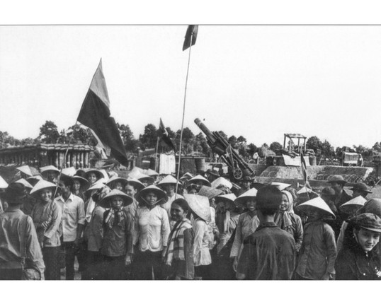 Anh cuc hiem ve phu nu mien Nam ngay chien thang 30/4/1975