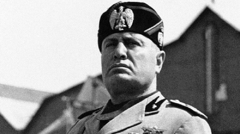 Giai ma so phan khac biet cua con trai nha doc tai Benito Mussolini-Hinh-2