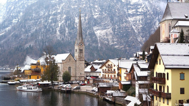 Truoc khi bi ba hoa ghe tham, Hallstatt la ngoi lang dep nhu tranh ve-Hinh-9