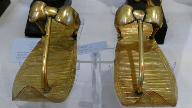 Chiem nguong hang nghin bao vat vo gia trong lang mo Tutankhamun-Hinh-7