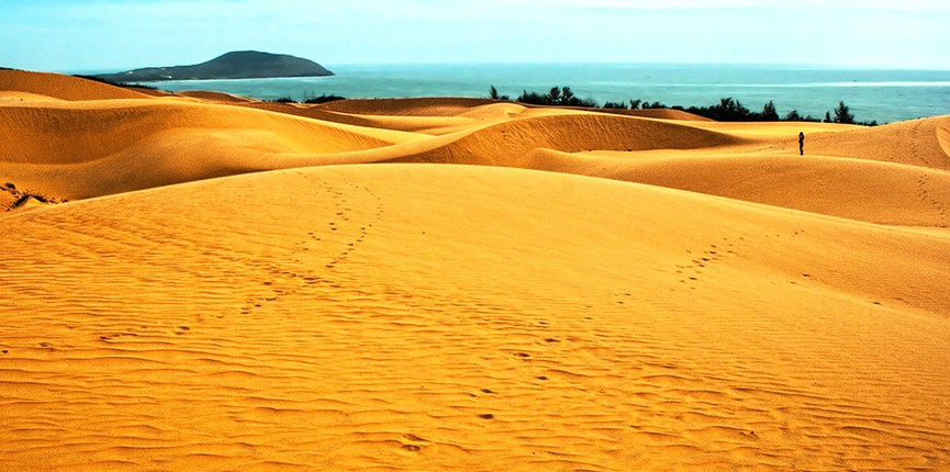 Choang ngop voi doi cat co 18 mau ky la o Ninh Thuan-Hinh-8