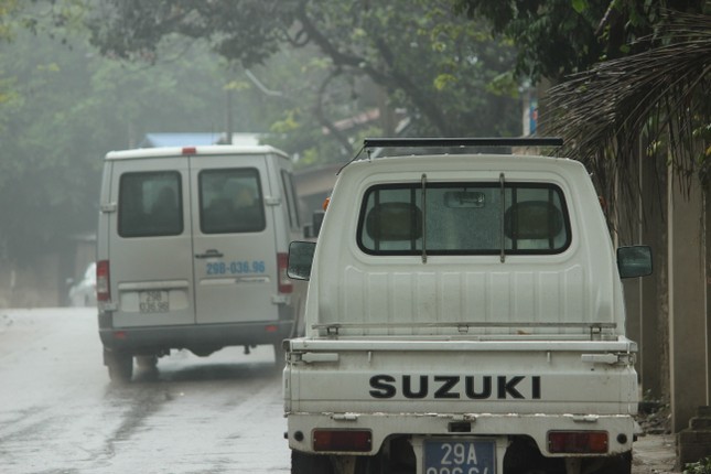 Vi sao nguoi dan dung leu bat chan xe cho rac tai Ha Noi?-Hinh-12