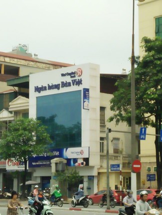 Ha Noi: Nhung ngoi nha “ky di” tren duong Tran Khat Chan-Hinh-8