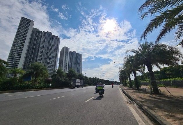 Ha Noi: Nhieu nguoi khong deo khau trang, tu tap ban tra da-Hinh-11