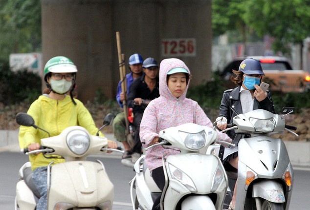 La lung thoi tiet Ha Noi mua he ma lanh nhu dong-Hinh-9