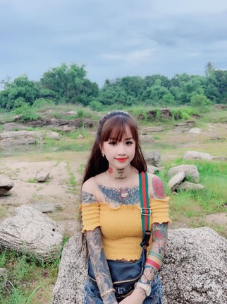 Thieu nu 19 tuoi xam kin nguoi khien dan mang tranh cai kich liet-Hinh-6