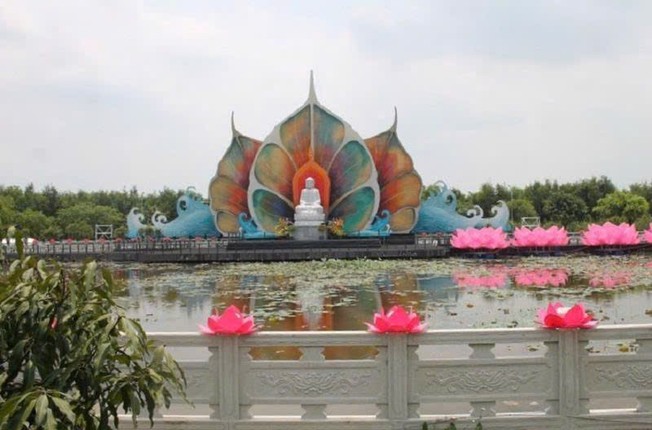 TP HCM: San sang chao mung dai le Vesak 2025-Hinh-6