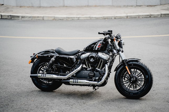 Harley-Davidson 48 co gi hot ma 