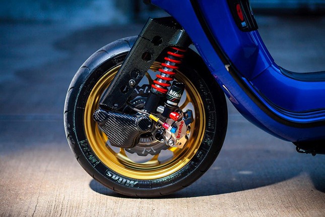 Can canh xe ga Vespa Sprint 300 doc nhat the gioi-Hinh-5