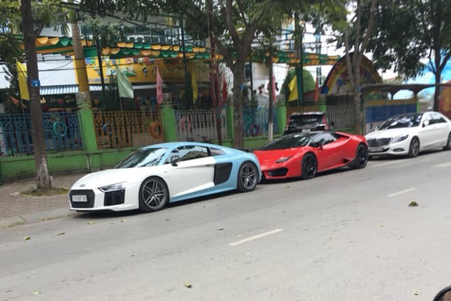 Ban sieu xe Audi, MacLaren, Cuong Do la muon rut khoi san choi xe?-Hinh-4