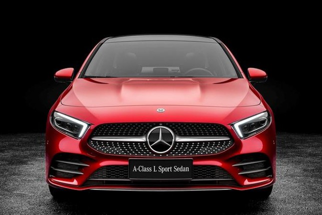 Mercedes-Benz A-Class 2019 - chiec sedan hang sang re nhat-Hinh-3