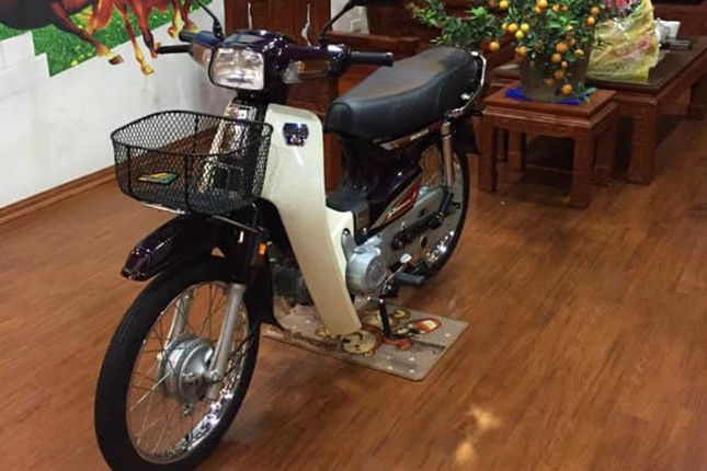 Honda Dream Thai duoc 