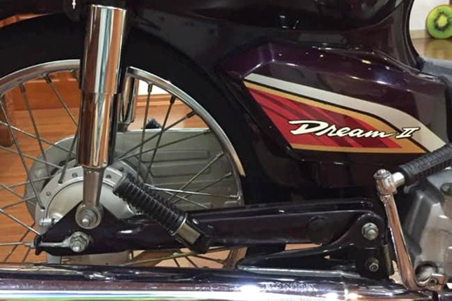Honda Dream Thai duoc 