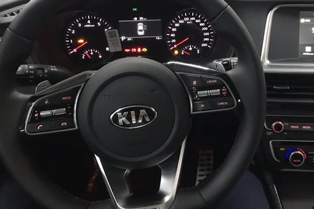 Kia Optima 2019 un un ve Viet Nam cho ngay ra mat-Hinh-5