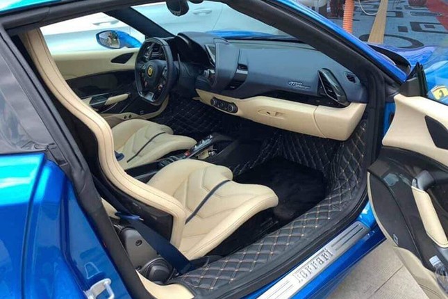 Sieu xe Ferrari 488 Spider tien ty cua dai gia Binh Phuoc-Hinh-4