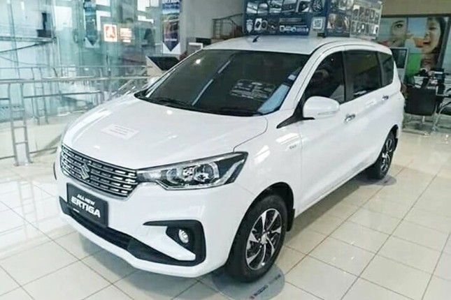 “Soi” Ertiga 2019 tai VN, gia tu 499 trieu dong-Hinh-6