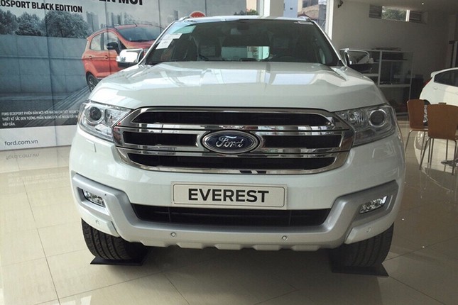 Gia xe o to Ford Everest giam soc 130 trieu dong, cam ket ban xe 'khong kem lac'-Hinh-7