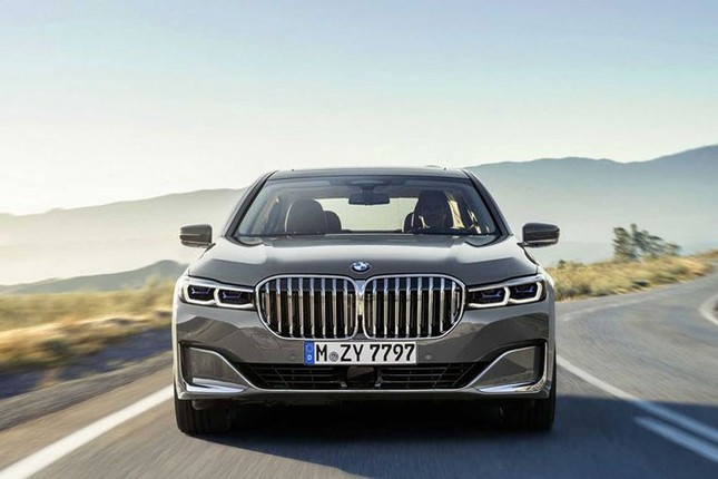 BMW 7-Series 2020 cung se deo luoi tan nhiet 