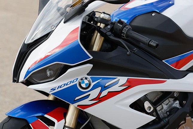Sieu moto BMW S1000RR 2019 chi co gia tu 625 trieu dong-Hinh-3