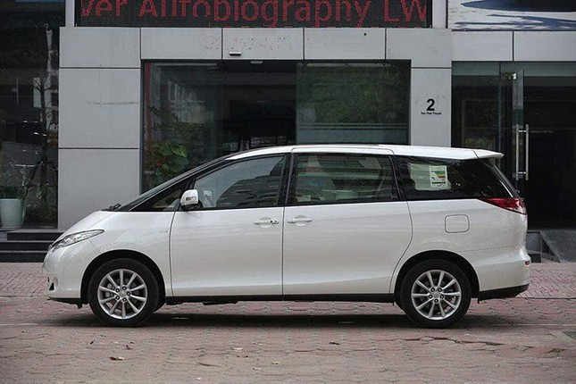 Can canh Toyota Previa 2019 gan 3 ty tai Viet Nam-Hinh-2