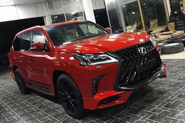 Lexus LX570 cu do thanh Super Sport chi 600 trieu dong