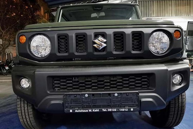 Suzuki Jimny gia re, hon 1 ty cap ben Viet Nam-Hinh-3