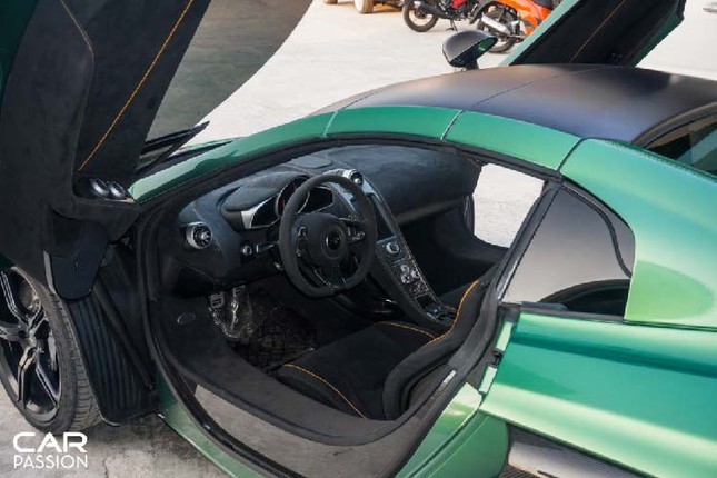 'Hut mat' nhin Diep Lam Anh tha dang ben sieu xe McLaren 650S Spider-Hinh-5