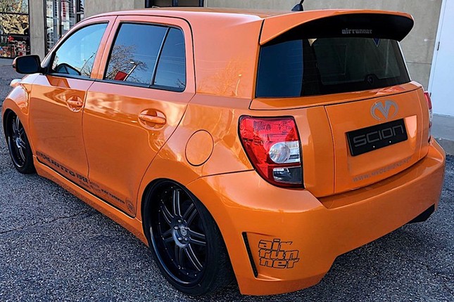 Doc dao Toyota Scion so huu ca tu lanh, bon rua, tivi va ca lo nuong-Hinh-2