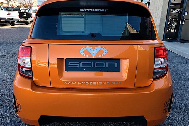 Doc dao Toyota Scion so huu ca tu lanh, bon rua, tivi va ca lo nuong-Hinh-7