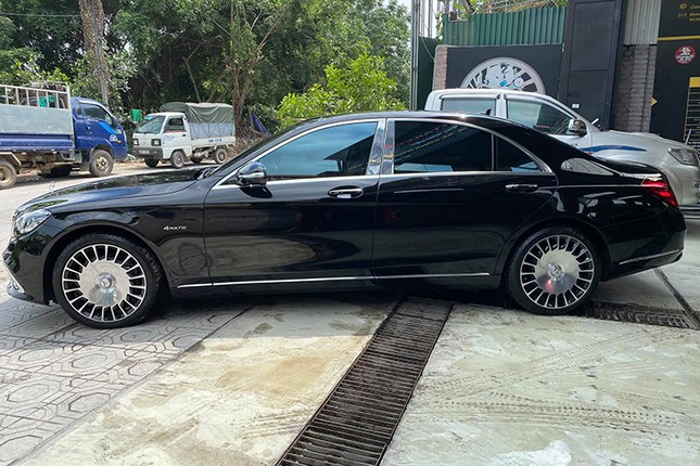 'Ho bien' Mercedes S450 thanh Maybach chi ton 200 trieu-Hinh-2