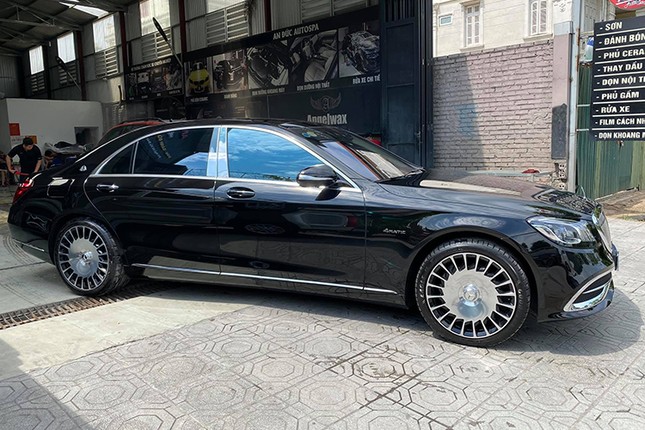 'Ho bien' Mercedes S450 thanh Maybach chi ton 200 trieu-Hinh-7