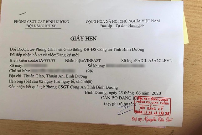 VinFast Fadil boc duoc bien ngu quy 7 dau tien tai Viet Nam-Hinh-2