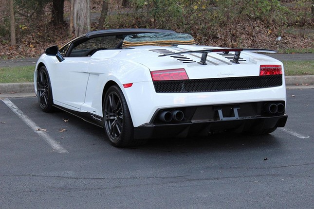 Can canh sieu xe Lamborghini Gallardo doc nhat Viet Nam cua dai gia dat Cang-Hinh-7