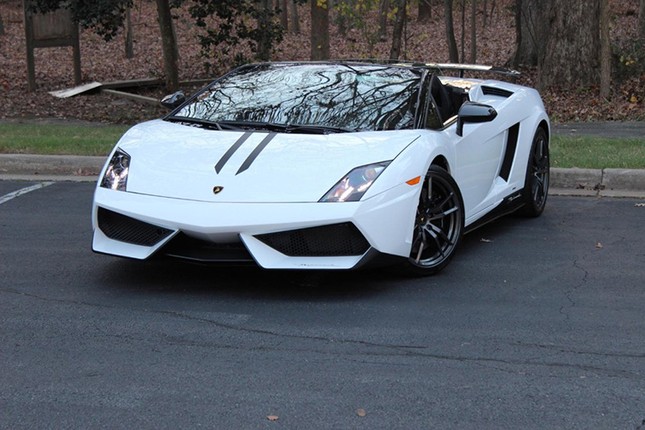 Can canh sieu xe Lamborghini Gallardo doc nhat Viet Nam cua dai gia dat Cang-Hinh-8