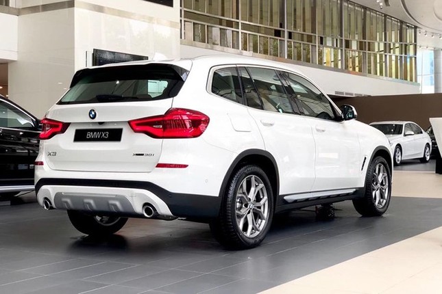 BMW X3 giam gan 300 trieu nhung van dat hon Mercedes GLC300-Hinh-9