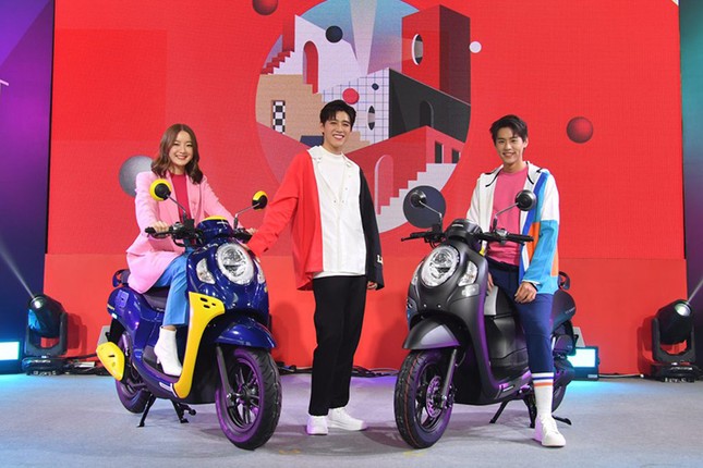 Honda Scoopy 2021 nho xinh phu hop cho phai nu