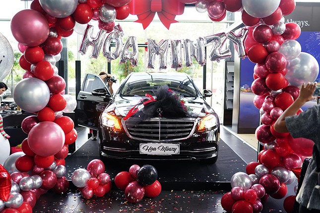 Hoa Minzy chi gan 5 ty dong tau Mercedes-Benz S450L Luxury