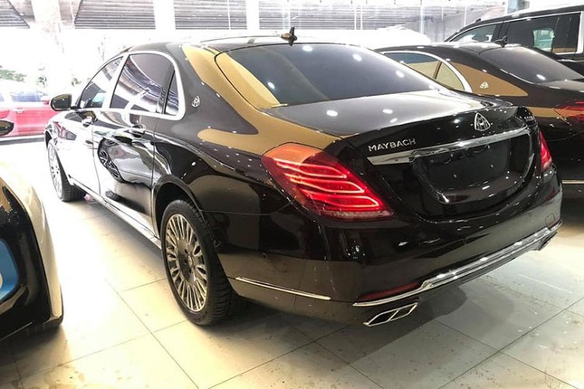 4 nam chay Mercedes Maybach S600 dai gia Viet bay 8 ty dong-Hinh-2