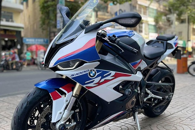 Can canh BMW S1000RR 2020 