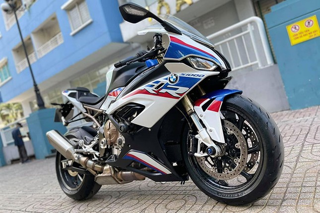 Can canh BMW S1000RR 2020 