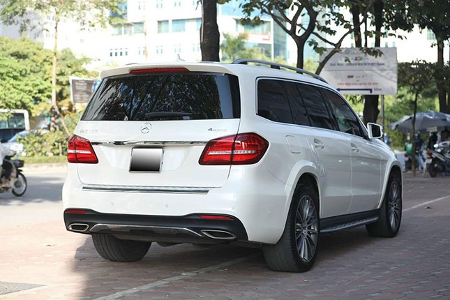 Mercedes-Benz GLS 500 chay 3 nam mat gia hon 5 ty-Hinh-11