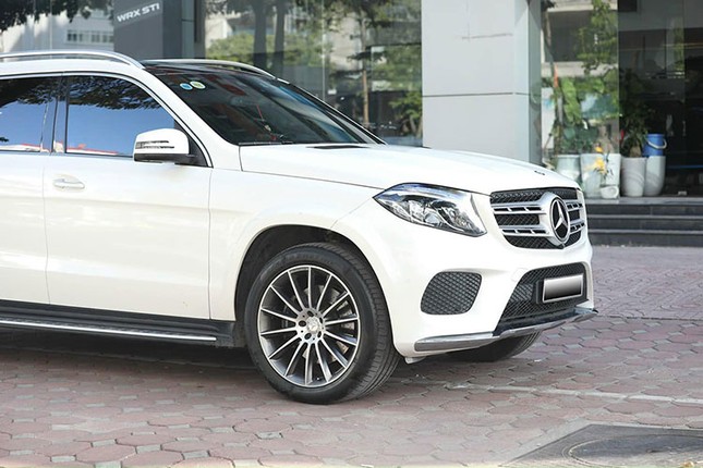 Mercedes-Benz GLS 500 chay 3 nam mat gia hon 5 ty-Hinh-5